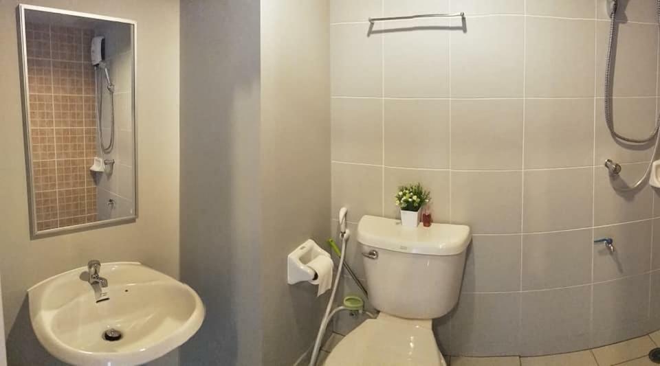 Ferienwohnung Lumpini Cha-Am Seaview By Chalitta Exterior foto